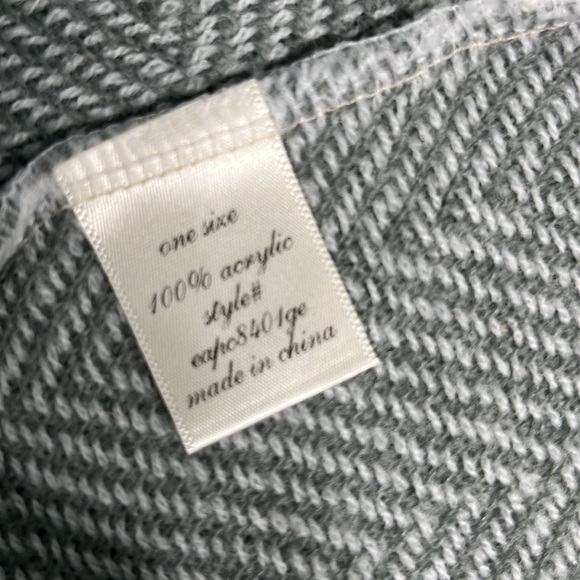 FRANCESCAS Fringe Gray & White Striped Poncho - Picture 4 of 7